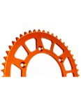 Pinion spate KTM / Husqvarna / Husaberg '90-'24 Aluminiu RACING orange (51 dinti) JTR897.51 Enduro Expert 89751ROEE