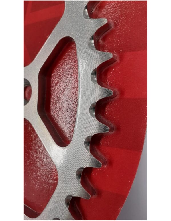 Pinion spate Gas Gas '21-'25/ KTM '93-'25/ Husqvarna '14-'25 (46 T) Enduro Expert otel ultra light JTR897.46 89746EE