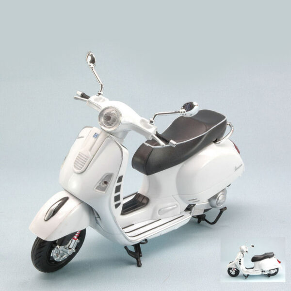 New Ray [1:12] - Vespa GTS 300 Super 2008, White
