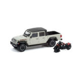 GreenLight [1:64] - Jeep Gladiator Rubicon with Indian Scout 2020