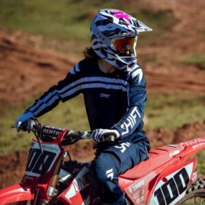 TvJrAoI5n1EGejX-10154-large-default-whit3-label-basalt-jersey-le-blk