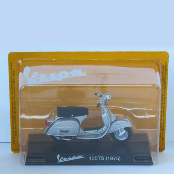 Magazine Models [1:18] - Vespa 1975 125TS, Grey