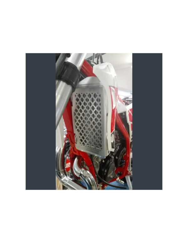 Protectii radiator Beta Xtrainer '15-'25 P-TECH RKK019