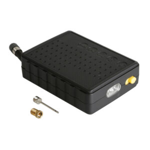 LAMPA - Minicompresor aer, cu baterii (8 x AA), cu lanterna inclusa